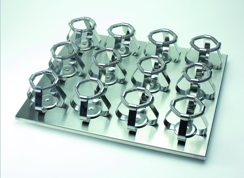 Platform with flask clamps for Shaking Incubator 311DS